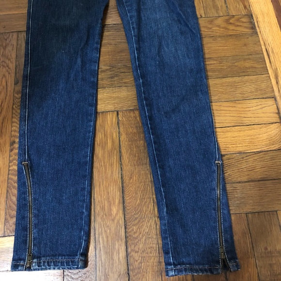 Stella McCartney Skinny Jeans. Blue. 29” - Picture 2 of 6